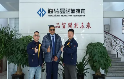 Clienții indieni vizitează șeful din Zhejiang pentru inspecție, unindu-se pentru a explora noi orizonturi în tehnologia filtrării